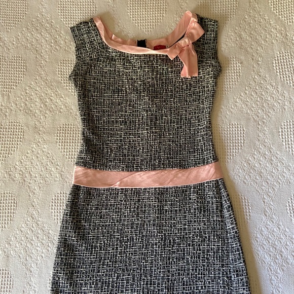 Dress - Picture 10 of 12